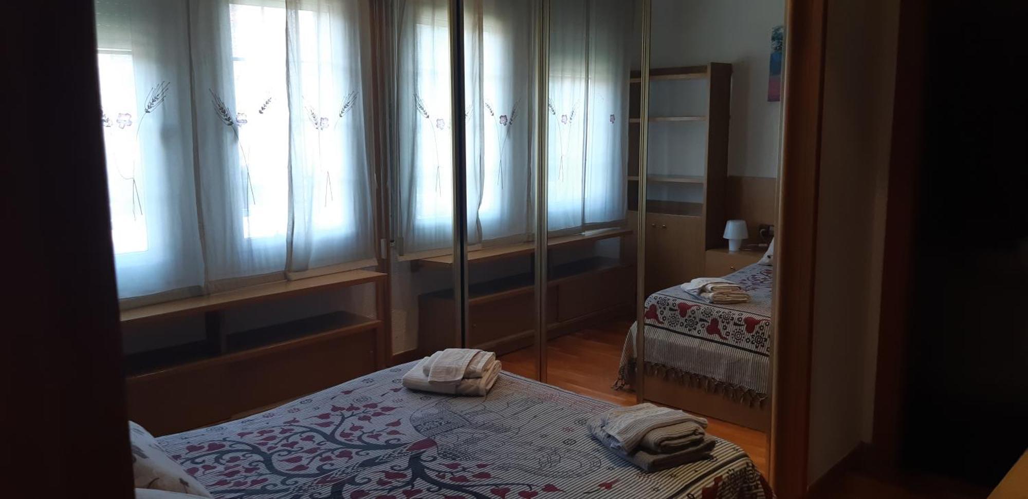 Precioso!! Apartamento En El Centro De Sabadell Apartment Luaran gambar
